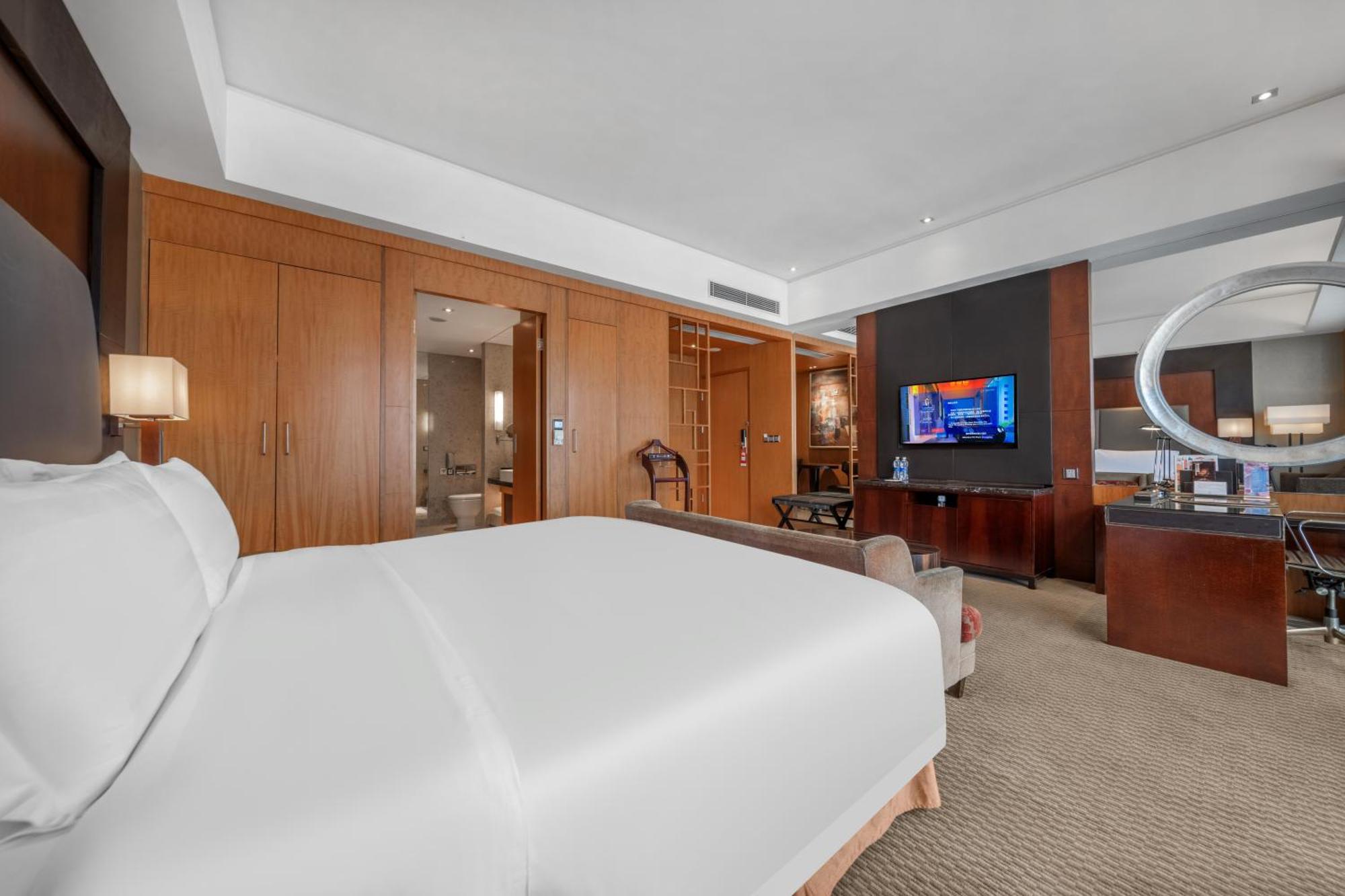 Hotel Glenview ITC Plaza Chongqing Esterno foto