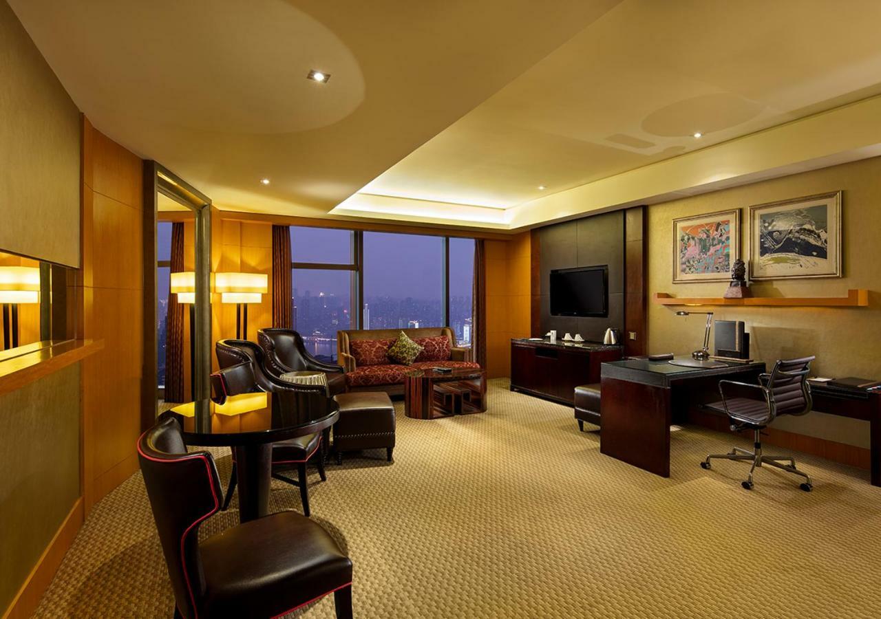Hotel Glenview ITC Plaza Chongqing Esterno foto